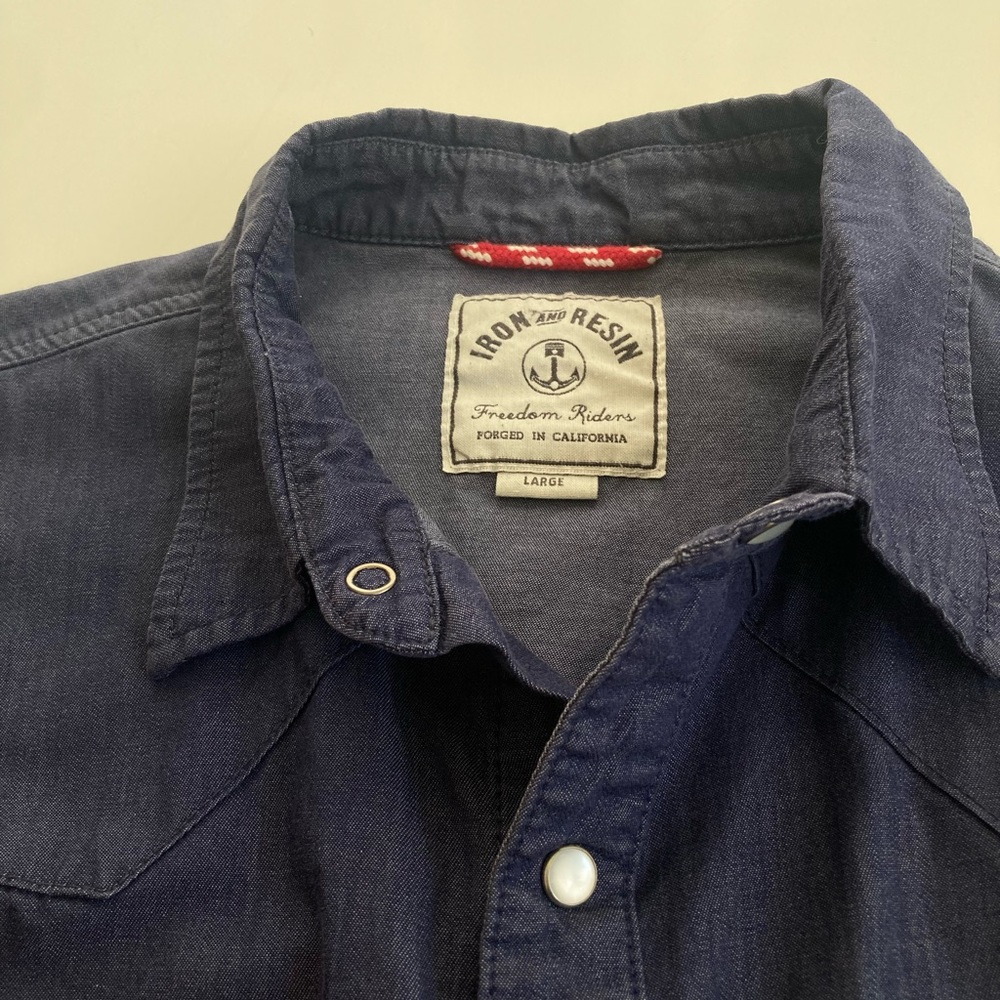 Iron and Resin pearl snap denim shirt good condition!